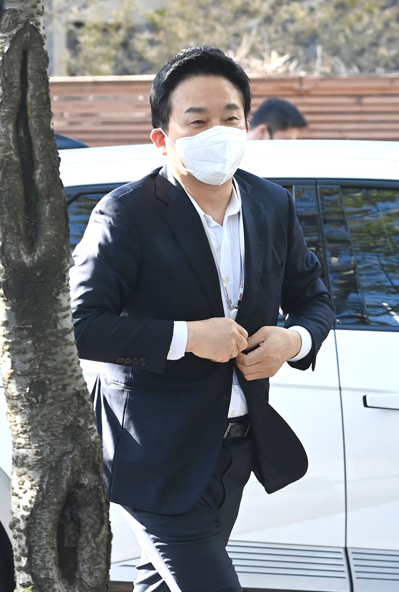 원희룡 국토교통부 장관 후보자가 15일 오전 서울 종로구 통의동 대통령직인수위원회로 출근하고 있다. [연합]