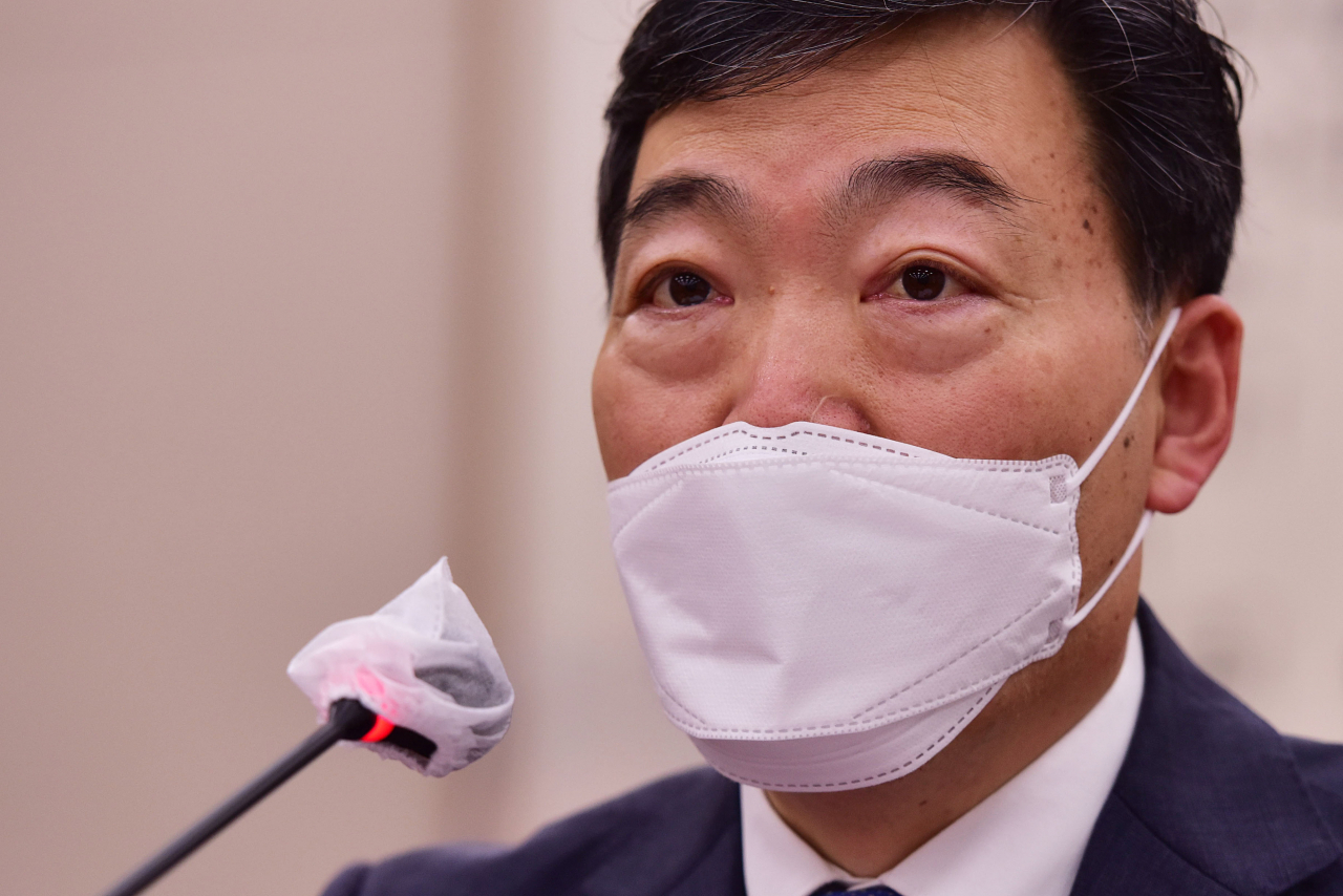 김오수 검찰총장이 19일 오후 국회에서 열린 법제사법위원회 법안심사제1소위원회 회의에 출석해 '검수완박' 법안 입법과 관련해 의견을 밝히고 있다. [연합]