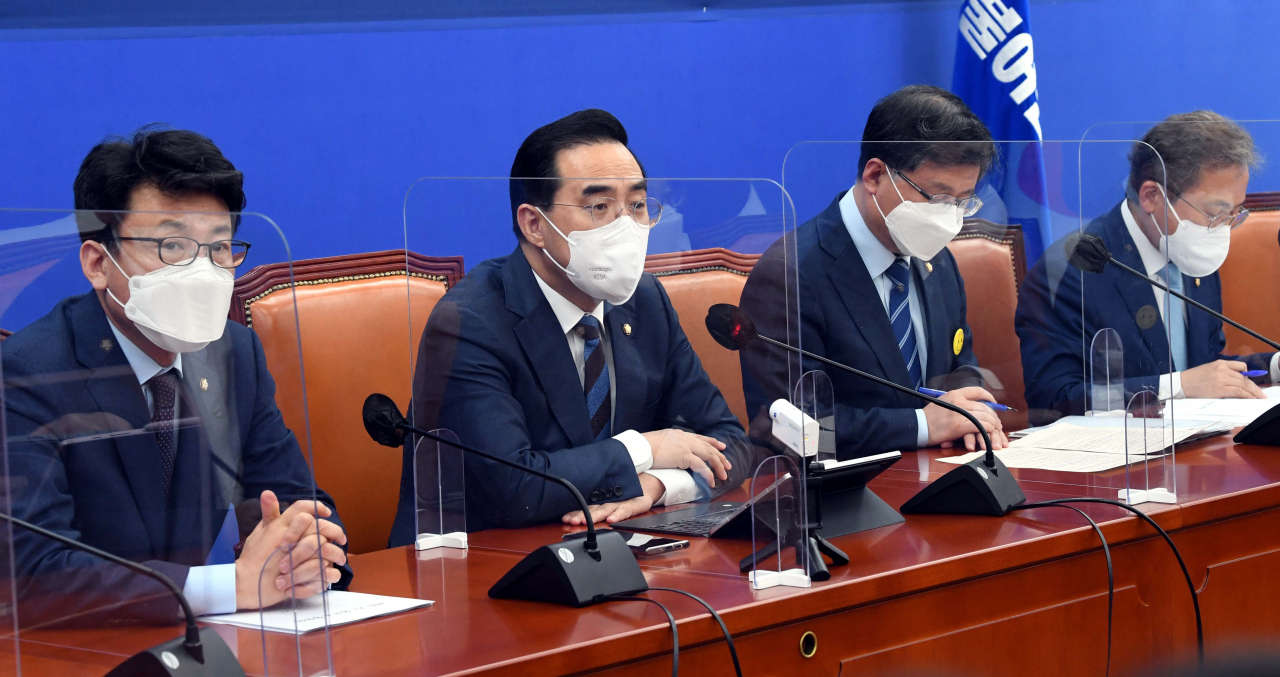 박홍근 더불어민주당 원내대표가 21일 국회에서 열린 정책조정회의에서 발언하고 있다. [연합]
