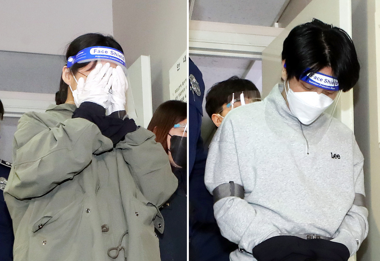 '계곡살인' 사건 피의자 이은해(31·왼쪽)·조현수(30) 씨가 19일 오후 영장심사를 받기 위해 인천시 미추홀구 인천지법으로 들어서고 있다. [연합]