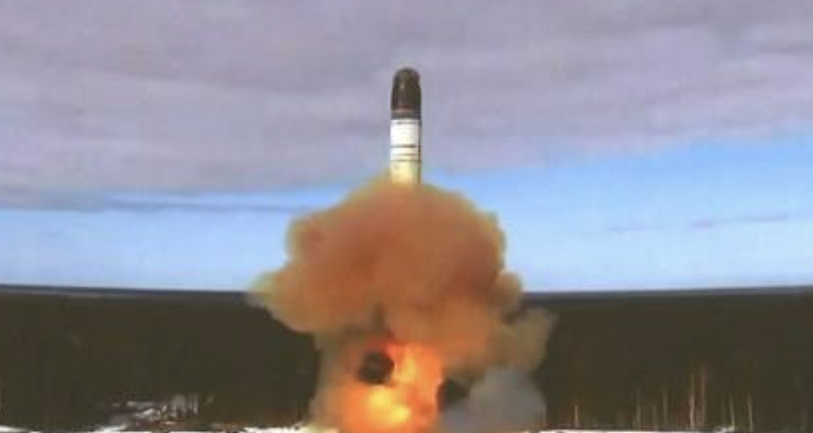 러시아의 차세대 ICBM 사르마트 시험발사 장면 [러시아 국방부 제공]