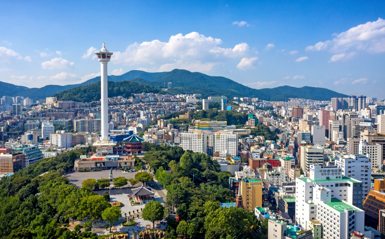 부산타워 낮 모습