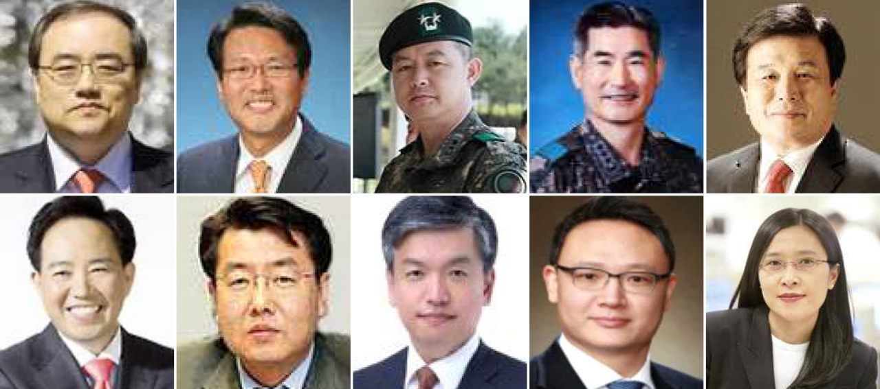 윤석열 대통령 당선인은 1일 초대 대통령실 국가안보실장에 김성한 전 외교부 차관을 임명했다. 국가안보실 산하 1차장엔 김태효 전 청와대 대외전략기획관, 2차장엔 신인호 전 청와대 위기관리비서관이 임명됐다. 경호처장엔 김용현 전 국방부 합동참모본부 작전본부장이 임명됐다. 윗줄 왼쪽부터 김성한 국가안보실장·김태효 국가안보실 1차장·신인호 2차장·김용현 대통령경호처장·이진복 정무수석비서관 내정자. 아랫줄 왼쪽부터 강승규 시민사회수석비서관·최영범 홍보수석비서관·최상목 경제수석비서관·안상훈 사회수석비서관·강인선 대변인 내정자. [연합]