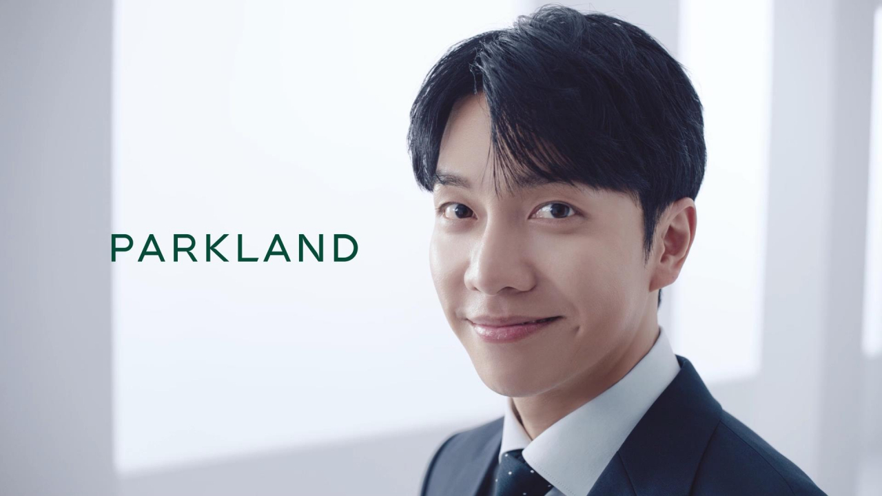 남성복 브랜드 파크랜드가 배우 이승기를 모델로 한 신규 TV광고를 공개했다. [파크랜드 제공]