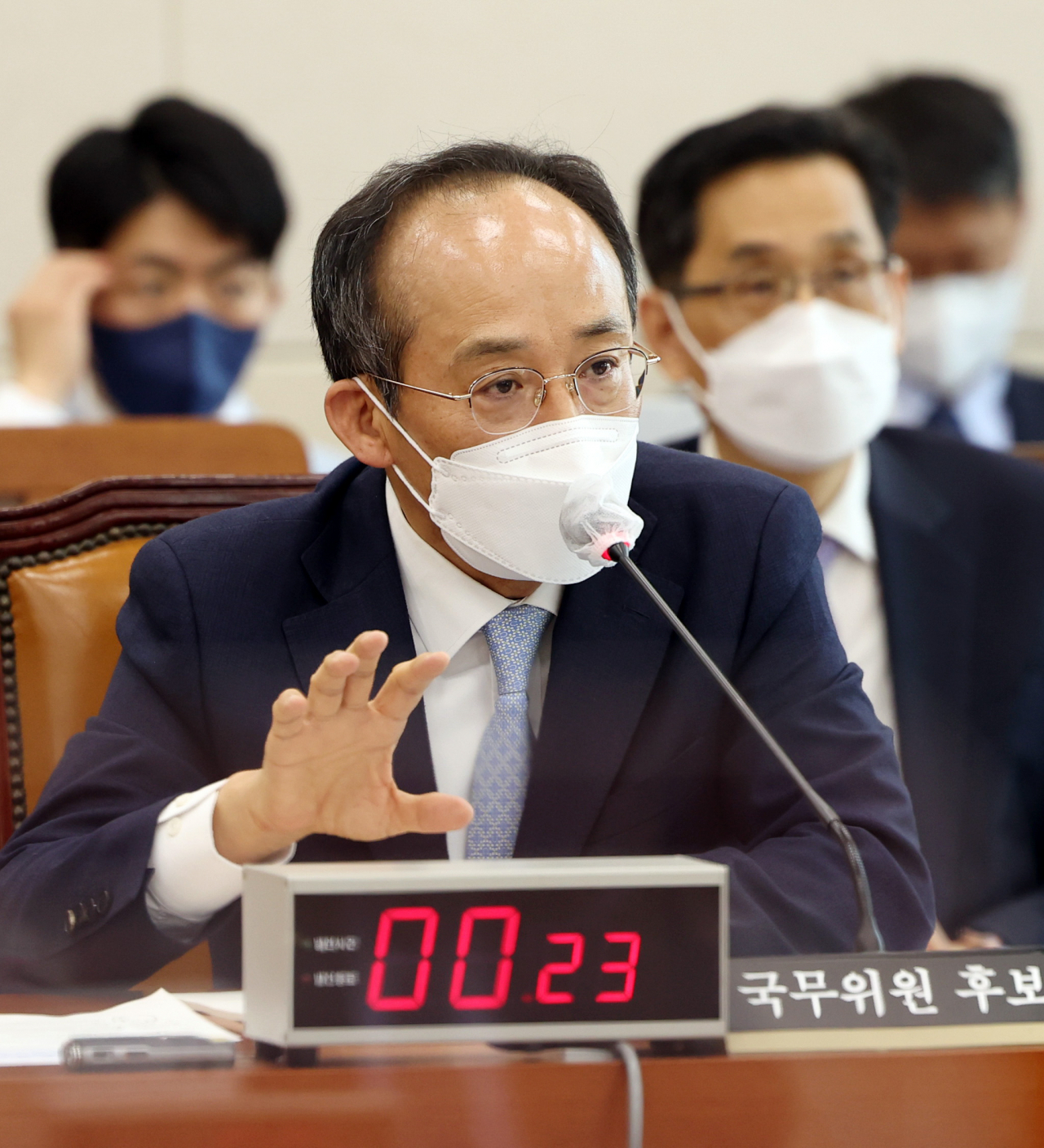 추경호 부총리 겸 기획재정부장관 후보자가 2일 오전 국회에서 열린 인사청문회에서 의원질의에 답하고 있다. [연합]