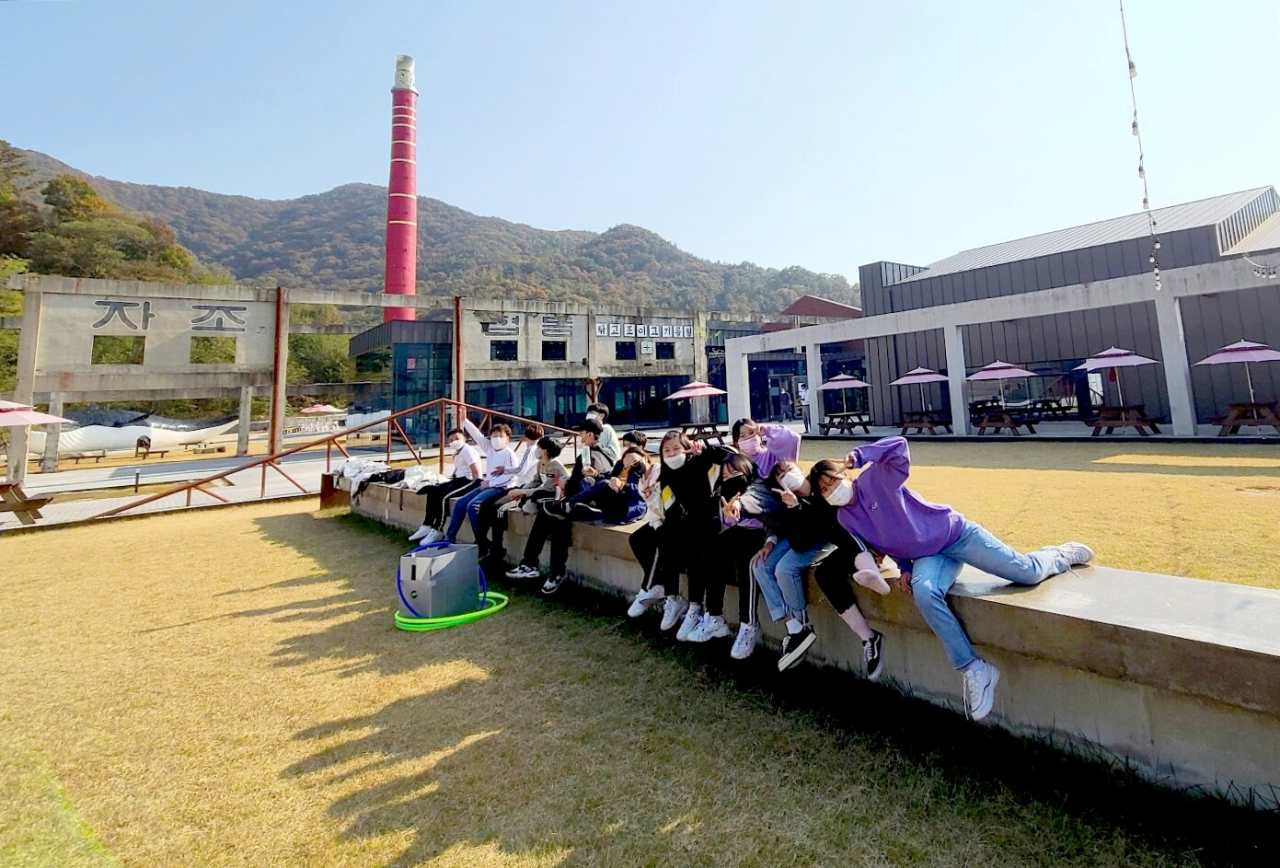 완주 산속등대 미술관
