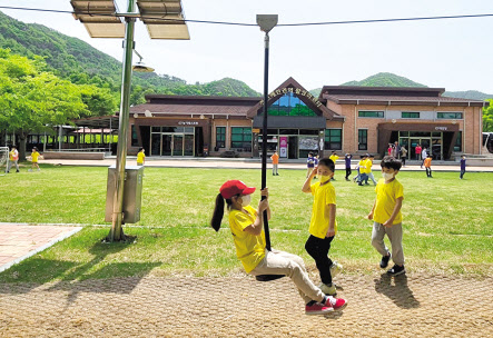 경천애인 농촌사랑학교 미니짚라인.