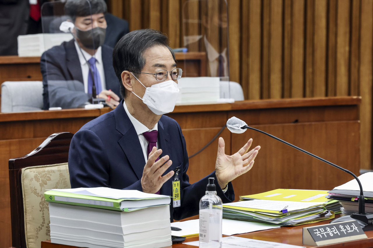 한덕수 국무총리 후보자가 3일 오전 국회에서 열린 인사청문회에서 의원질의에 답변하고 있다. 이상섭 기자