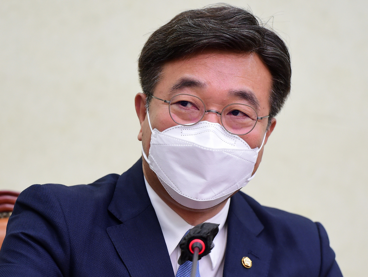 윤호중 더불어민주당 공동비상대책위원장이 6일 서울 여의도 국회에서 열린 비상대책위원회의에서 발언하고 있다. [연합]