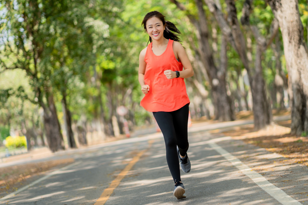 “걷기만 해도 하루 60만원” 코인에 뺨 맞고 ‘여기’에 몰려든다