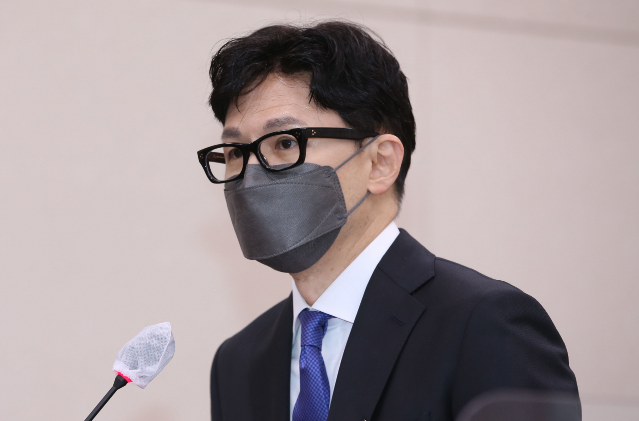 한동훈 법무부 장관 후보자가 9일 오전 서울 여의도 국회에서 열린 인사청문회에서 모두발언을 하고 있다. [이상섭 기자]