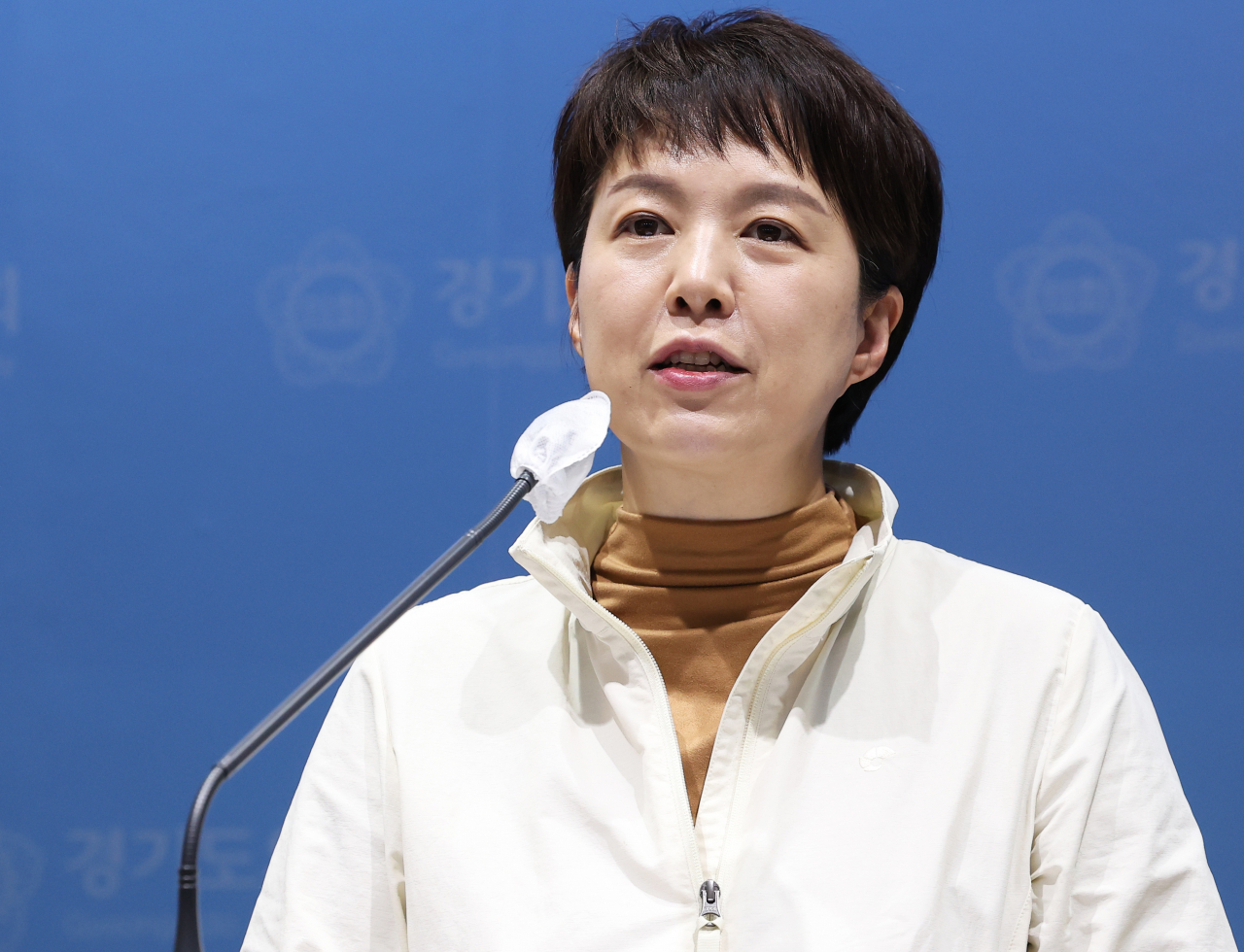 김은혜 국민의힘 경기도지사 후보가 11일 경기도 수원시 경기도의회에서 공약 발표 기자회견을 하고 있다. [연합]