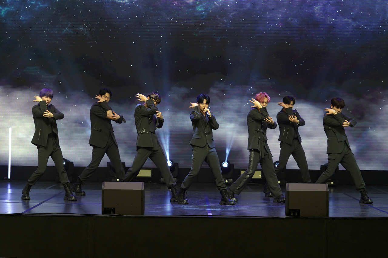 Ciipher performs its new title song “Fame” from the third EP “The Code” during the media showcase conducted in Seoul on Wednesday. (Rain Co.)