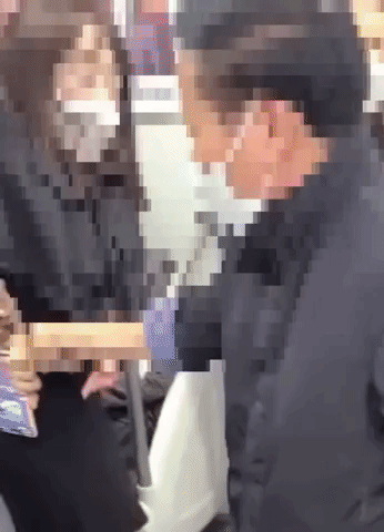 '9호선 지하철 폭행' 영상. [온라인 커뮤니티]