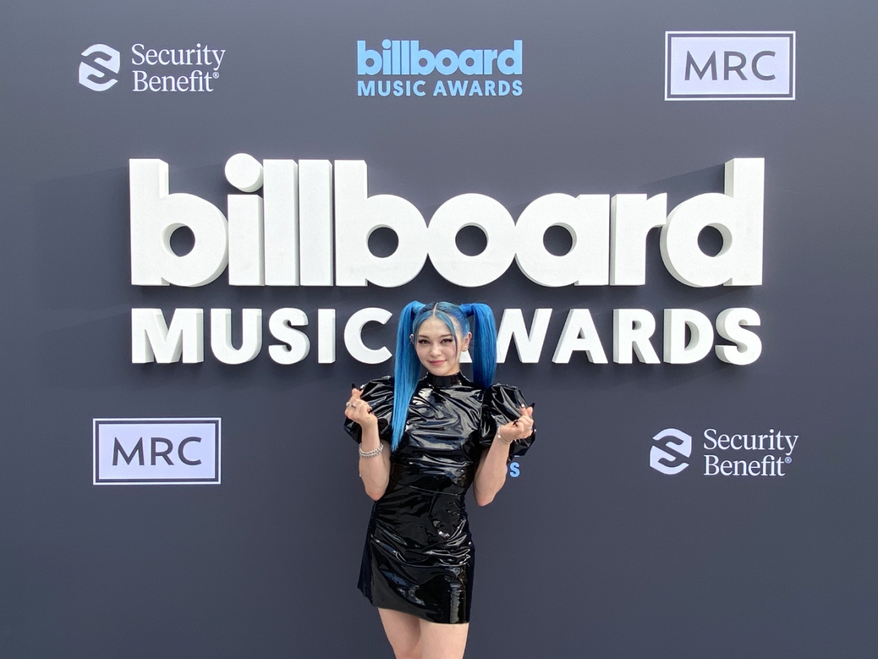 알렉사가 ‘아메리칸 송 콘테스트(American Song Contest, ASC)’ 우승자의 특권으로 ‘2022 빌보드 뮤직 어워즈’에 참석했다. [지비레이블 제공]