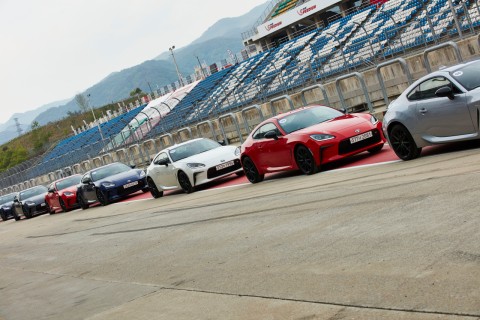 [Test Drive] Toyota’s manual sports car GR86 returns with enhanced engine