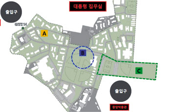 용산공원의 일부 부지 개방 구간. A 신용산역 인근 장군 숙소·B 대통령 집무실 남측 공간·C 스포츠필드. [국토교통부 제공]