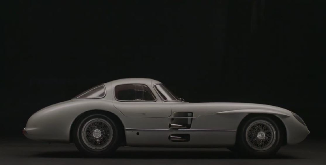 자동차 경매 사상 최고 낙찰가를 기록한 1955년형 메르세데스-벤츠 300 SLR 울렌하우트 쿠페. [RM 소더비 유튜브채널]