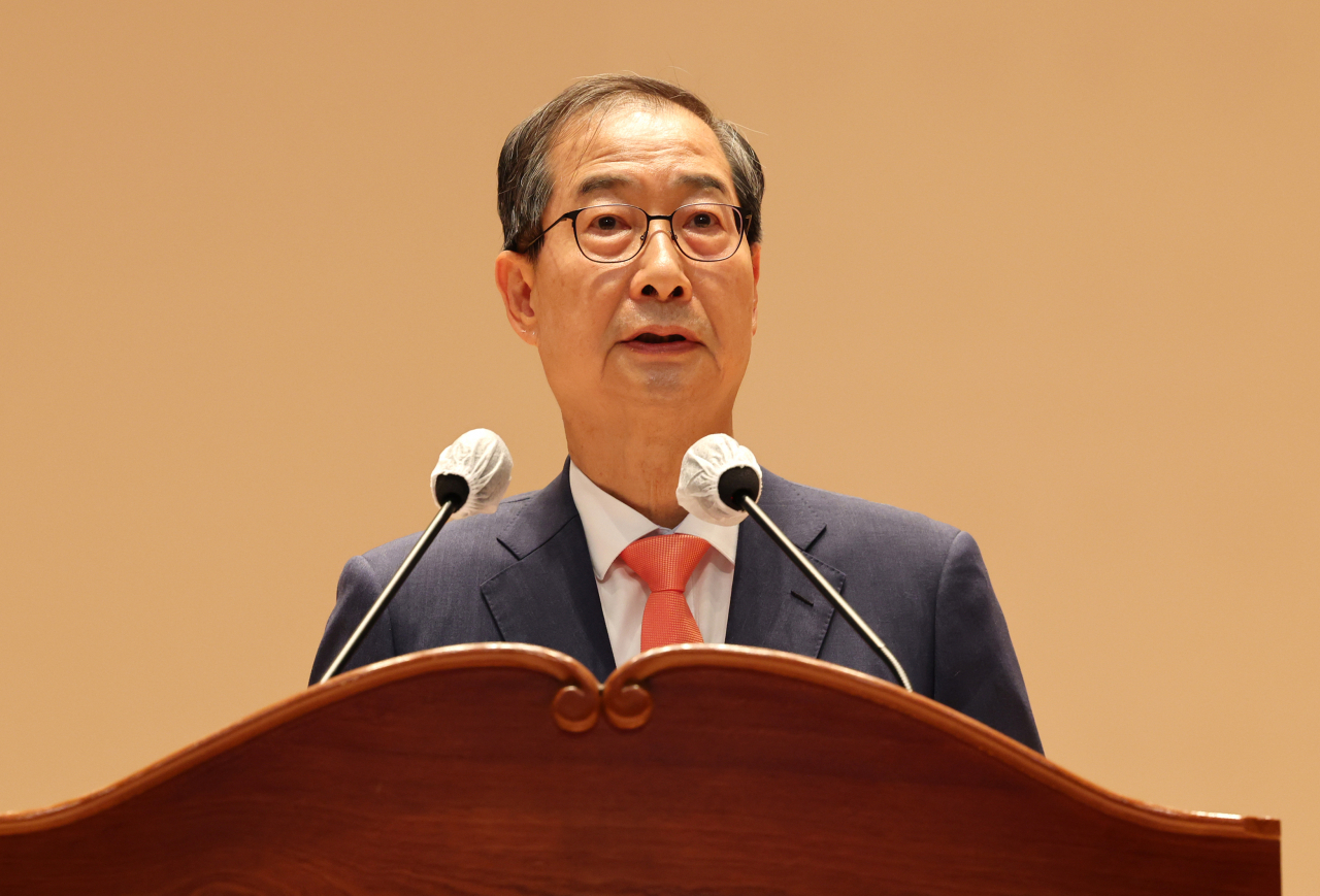 한덕수 국무총리가 23일 오전 세종시 정부세종청사에서 열린 취임식에서 취임사하고 있다. [연합]