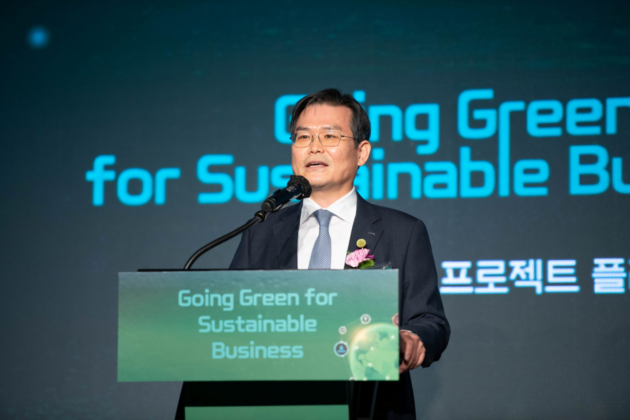 정외영 코트라 혁신성장본부장이 ‘2022 글로벌 프로젝트 플라자‘에서 개회사를 하고 있다. [코트라 제공]