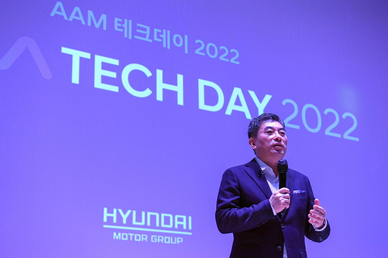 ‘AAM 테크데이 2022’에서 AAM본부 신재원 사장이 발표를 하고 있다. [현대차 제공]