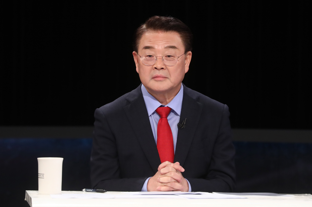 지난 23일 오전 서울 영등포구 KBS에서 열린 서울시교육감선거 후보자 토론회에서 조전혁 서울시교육감 후보가 참석한 모습. [연합]