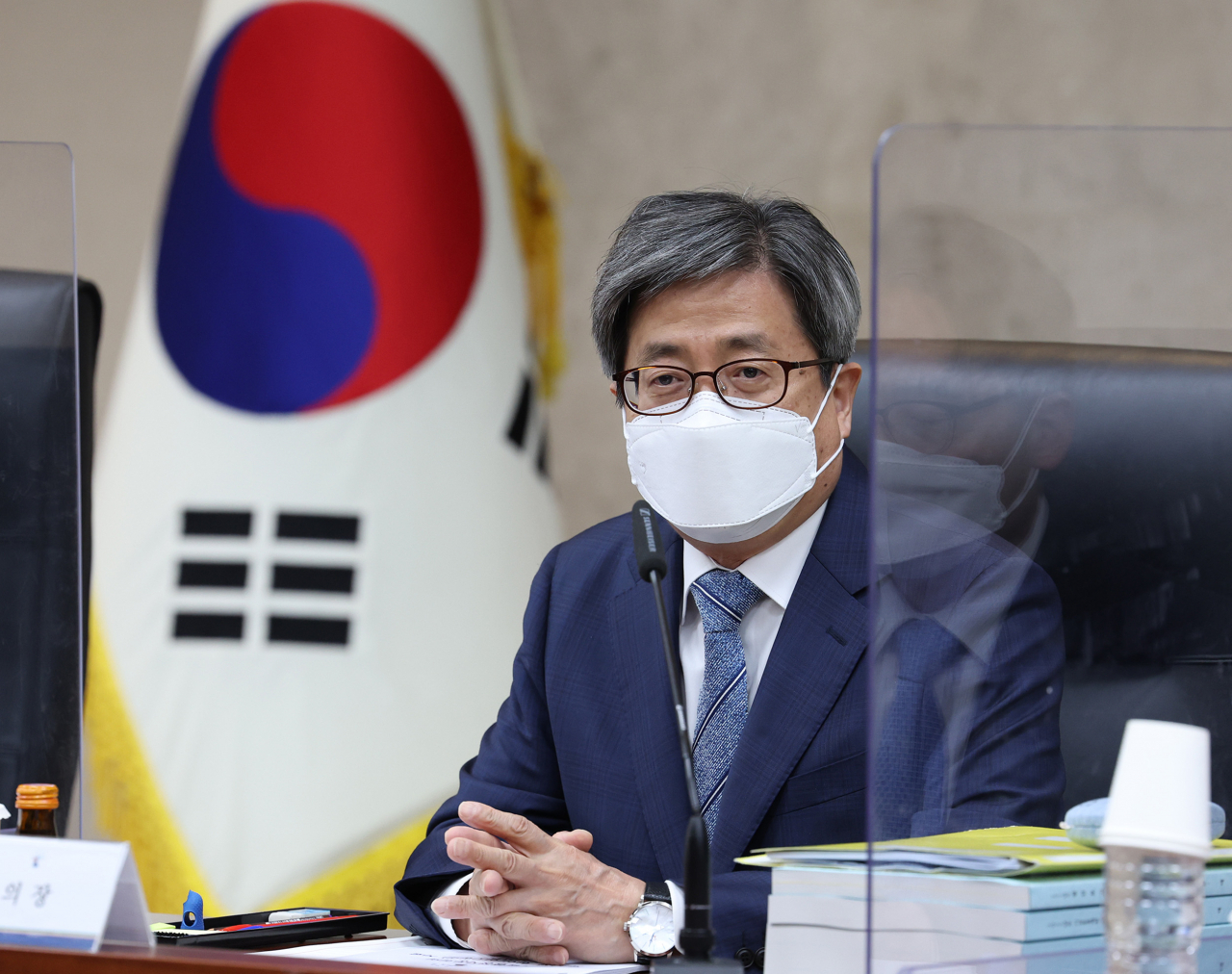 김명수 대법원장이 11일 오후 서울 서초구 대법원에서 열린 사법행정자문회의 제20차 회의에서 발언하고 있다. [연합]