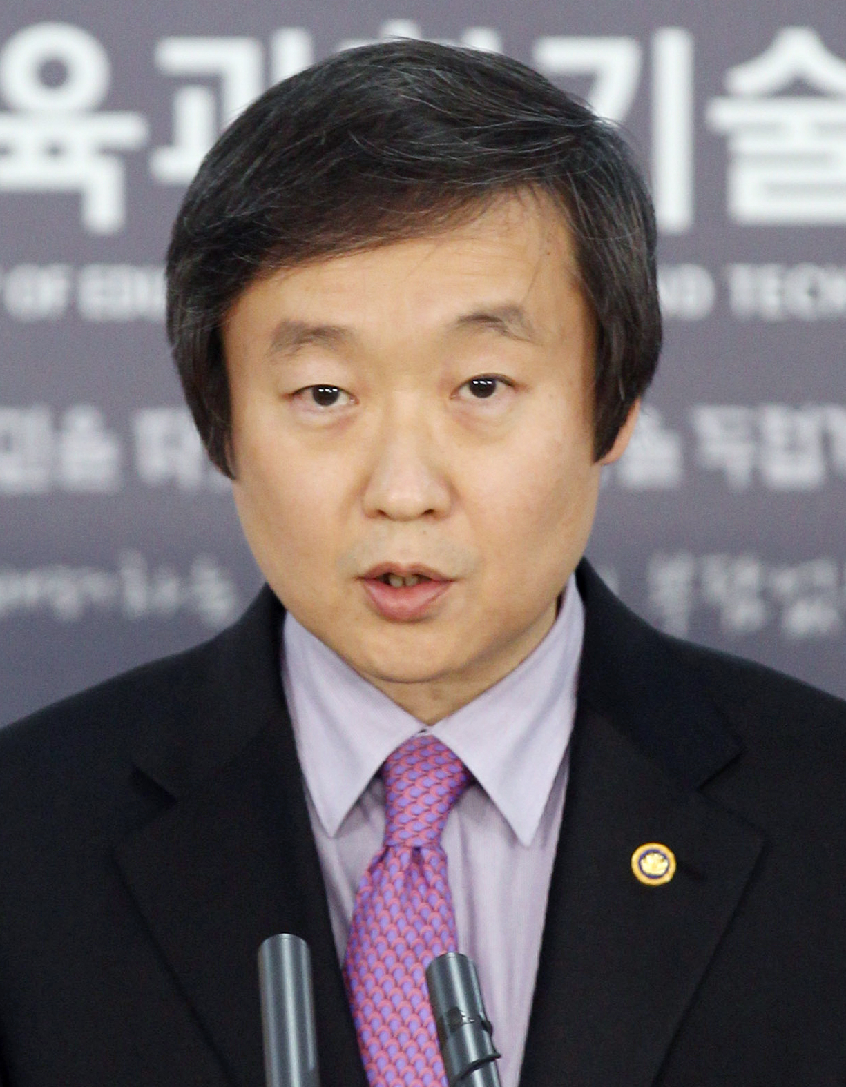김창경 대통령 교육과학기술 특별보좌관(사진)이 건강상의 문제로 최근 사의를 표명했다. [연합]
