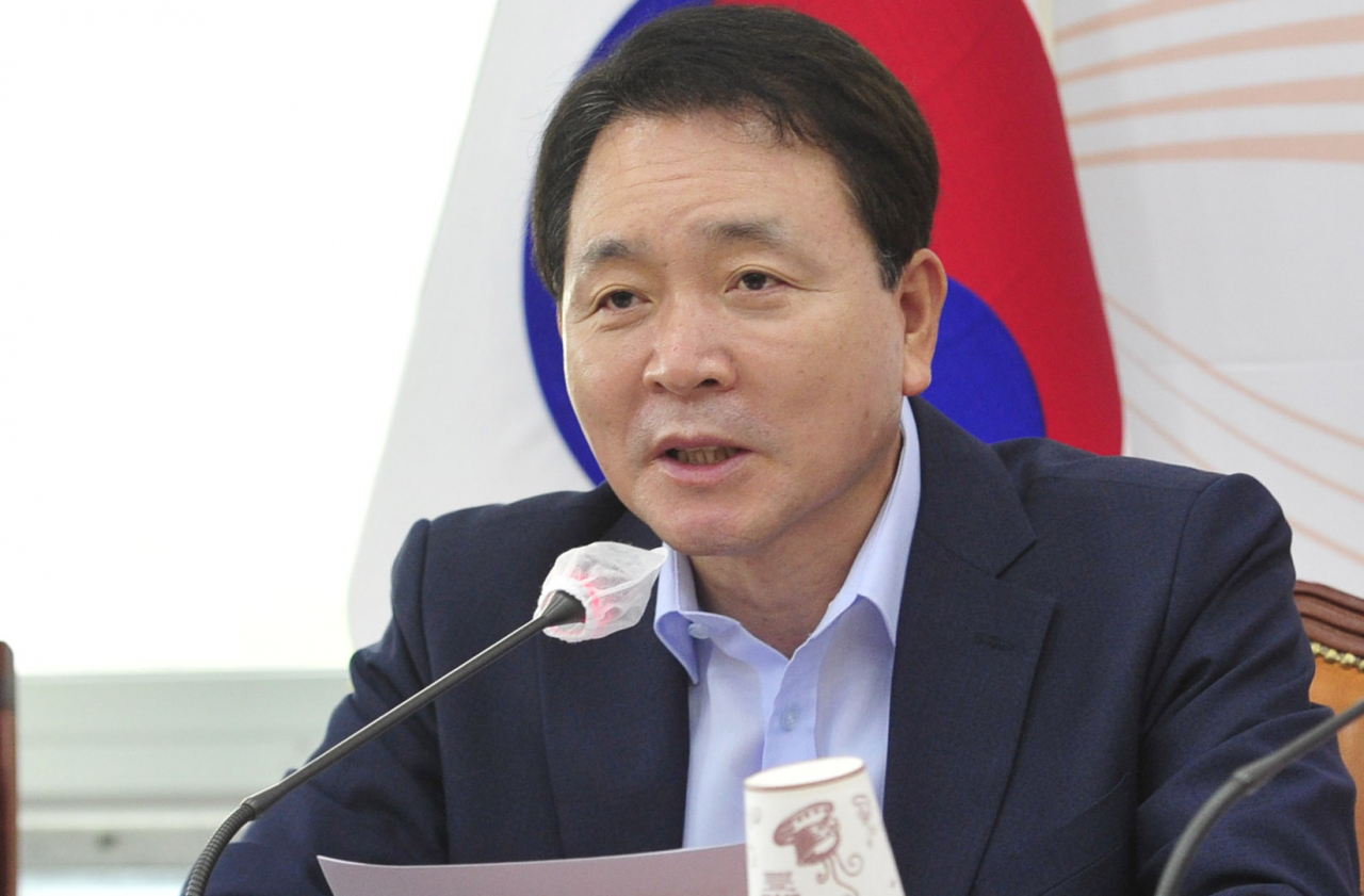 성일종 국민의힘 정책위의장이 지난 2일 오전 국회에서 열린 최고위원회의에서 발언하고 있다. [연합]