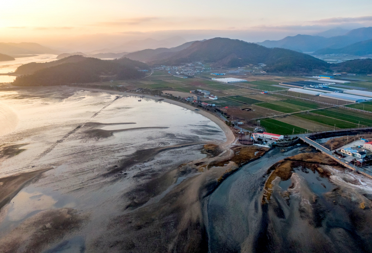 여닫이해변 [여행기획 지앤씨21 드론촬영]