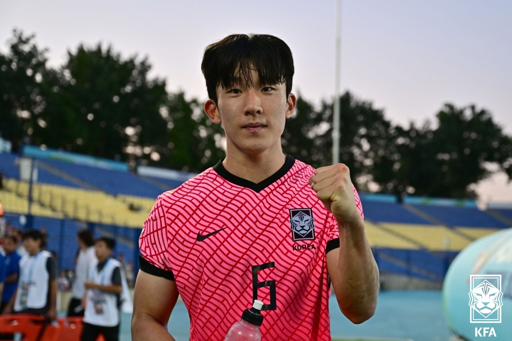 2022 아시아축구연맹(AFC) U-23 아시안컵 조별리그 C조 3차전 태국전 결승골을 넣은 고재현이 주먹을 쥐어보이고 있다. 연합뉴스
