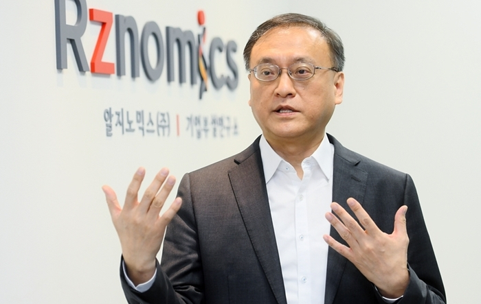 이성욱 교수.