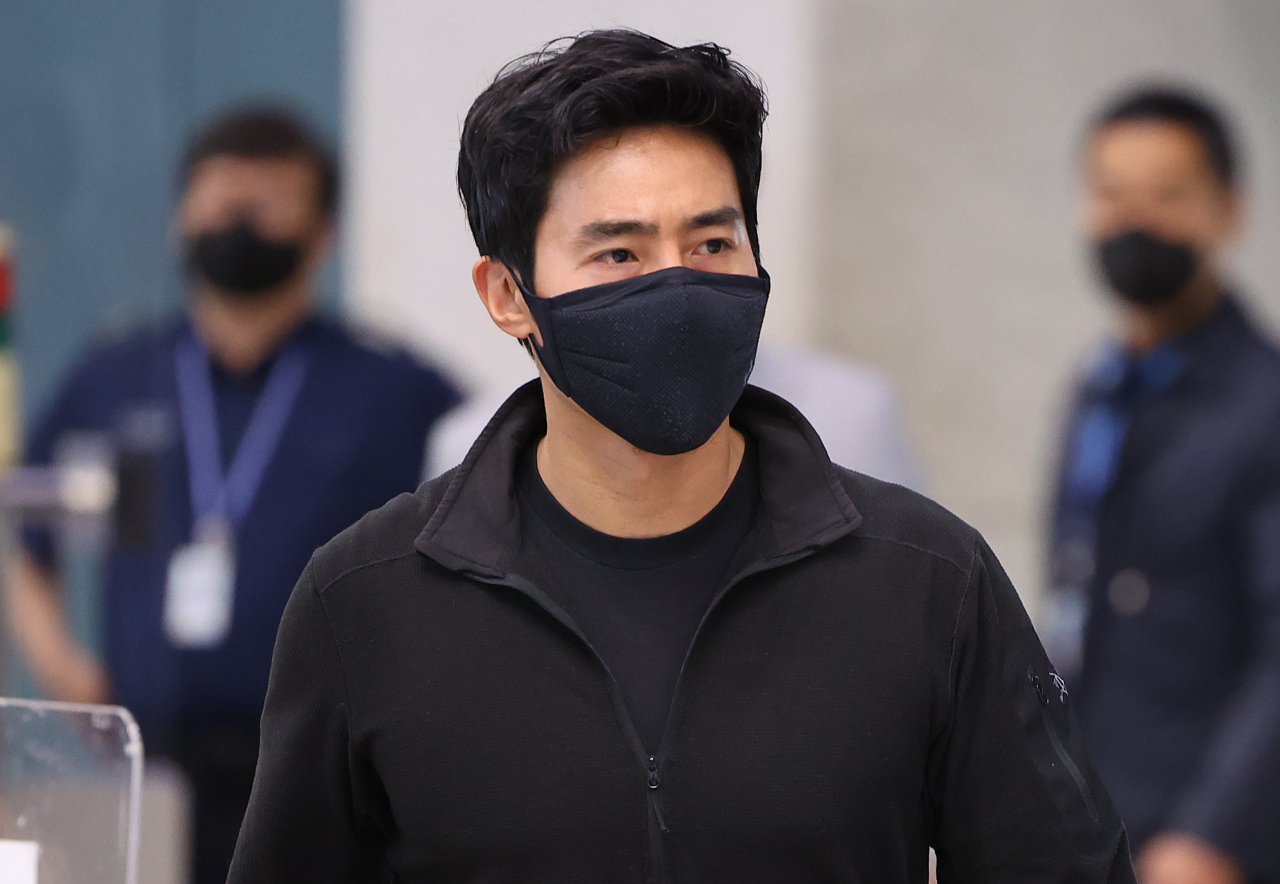 우크라이나에서 외국인 의용병 부대 '국토방위군 국제여단'에 참여한 이근 전 대위 [연합]