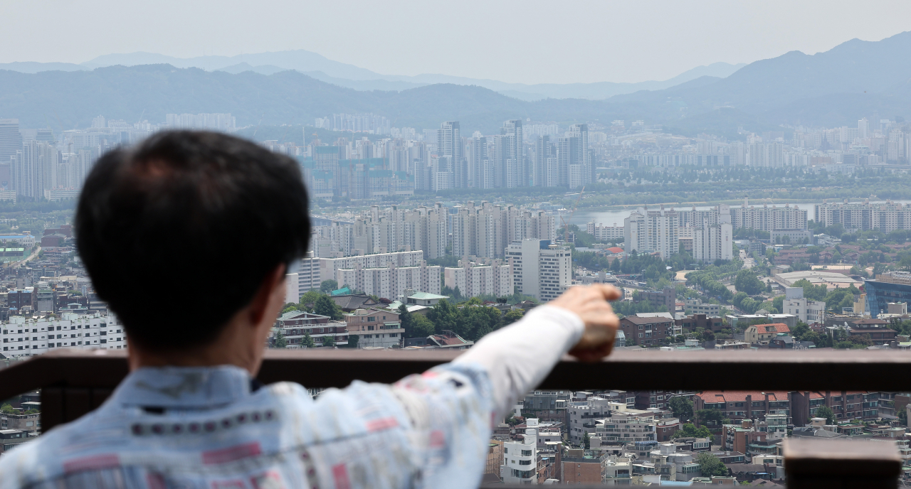 5월 수도권 집값, 한달 만에 하락전환…서울선 용산·서초 ‘훨훨’[부동산360]