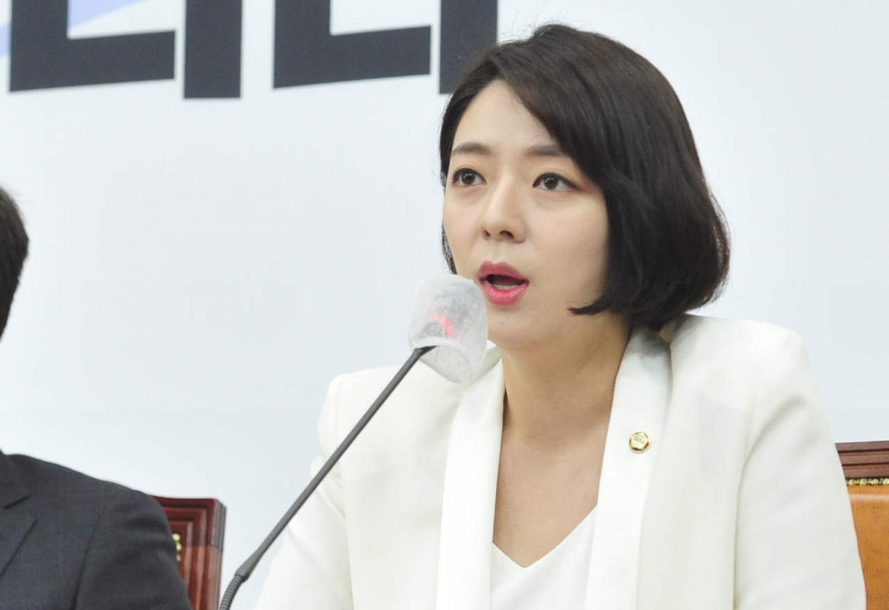 배현진 국민의힘 최고위원이 2일 오전 서울 여의도 국회에서 열린 국민의힘 최고위원회의에서 발언을 하고 있다. [박해묵 기자]