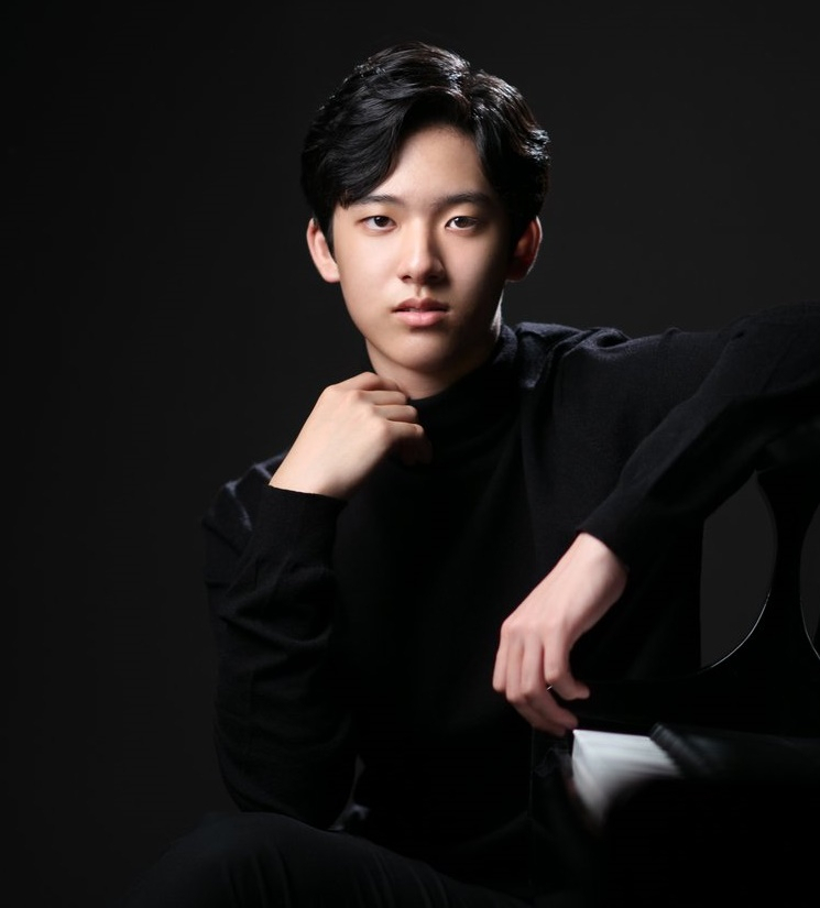 피아니스트 임윤찬