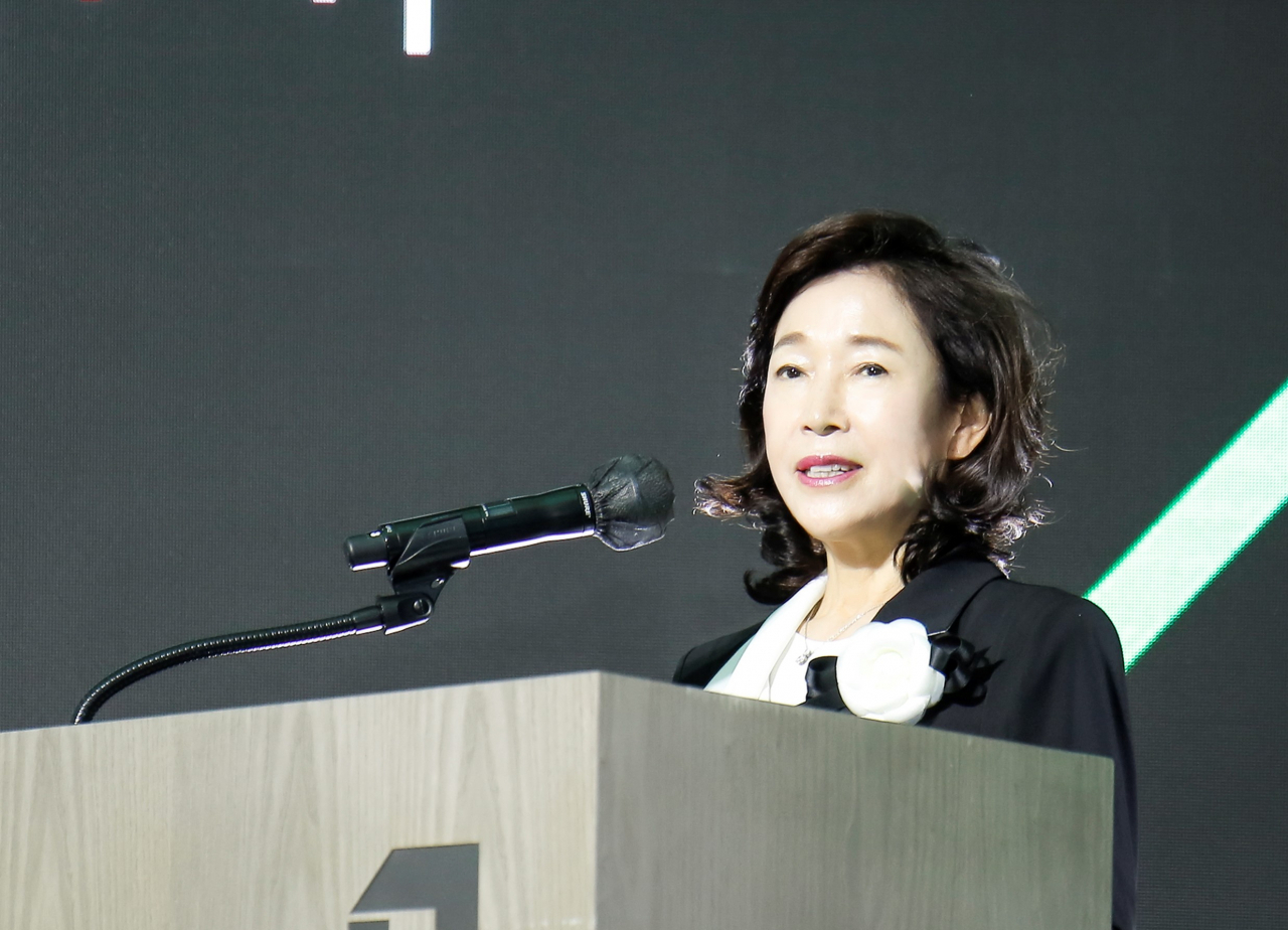 이어룡 대신파이낸셜그룹 회장이 20일 창립 60주년 기념행사에서 그룹미션을 선포하고 있다. [대신증권 제공]