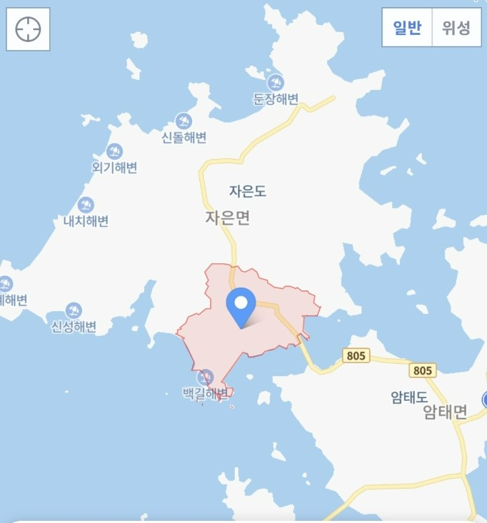 백길해수욕장과 백길, 유각리는 걸어서 10분 거리다.