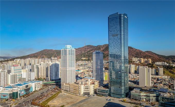 한국남부발전 본사가 위치한 부산국제금융센터 전경. [부산시 제공]