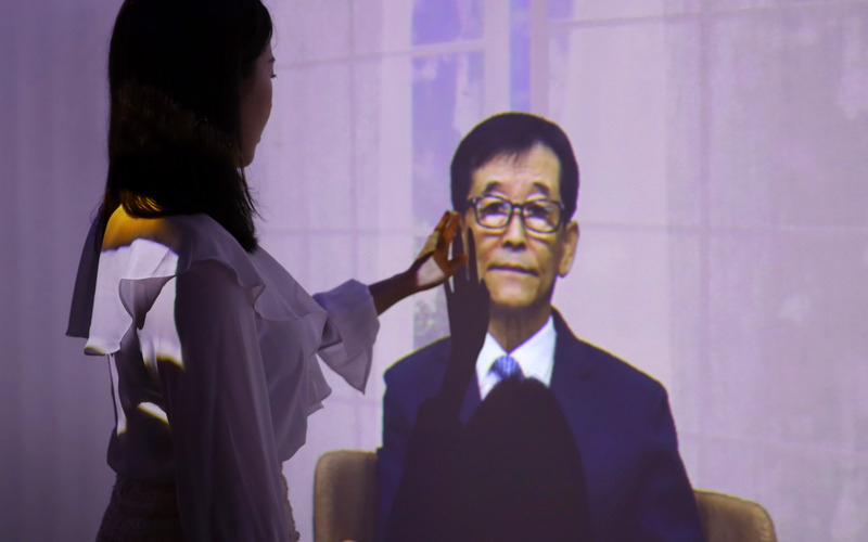 인공지능(AI) 전문기업 딥브레인AI가 부모님의 모습을 AI 휴먼으로 구현하는 ‘리메모리(Re;memory)’ 서비스에 나섰다. [딥브레인AI 제공]