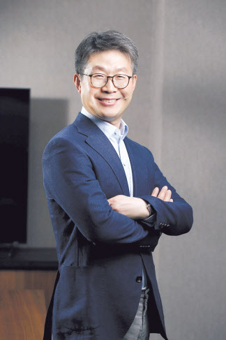 최진환 SK브로드밴드 대표.