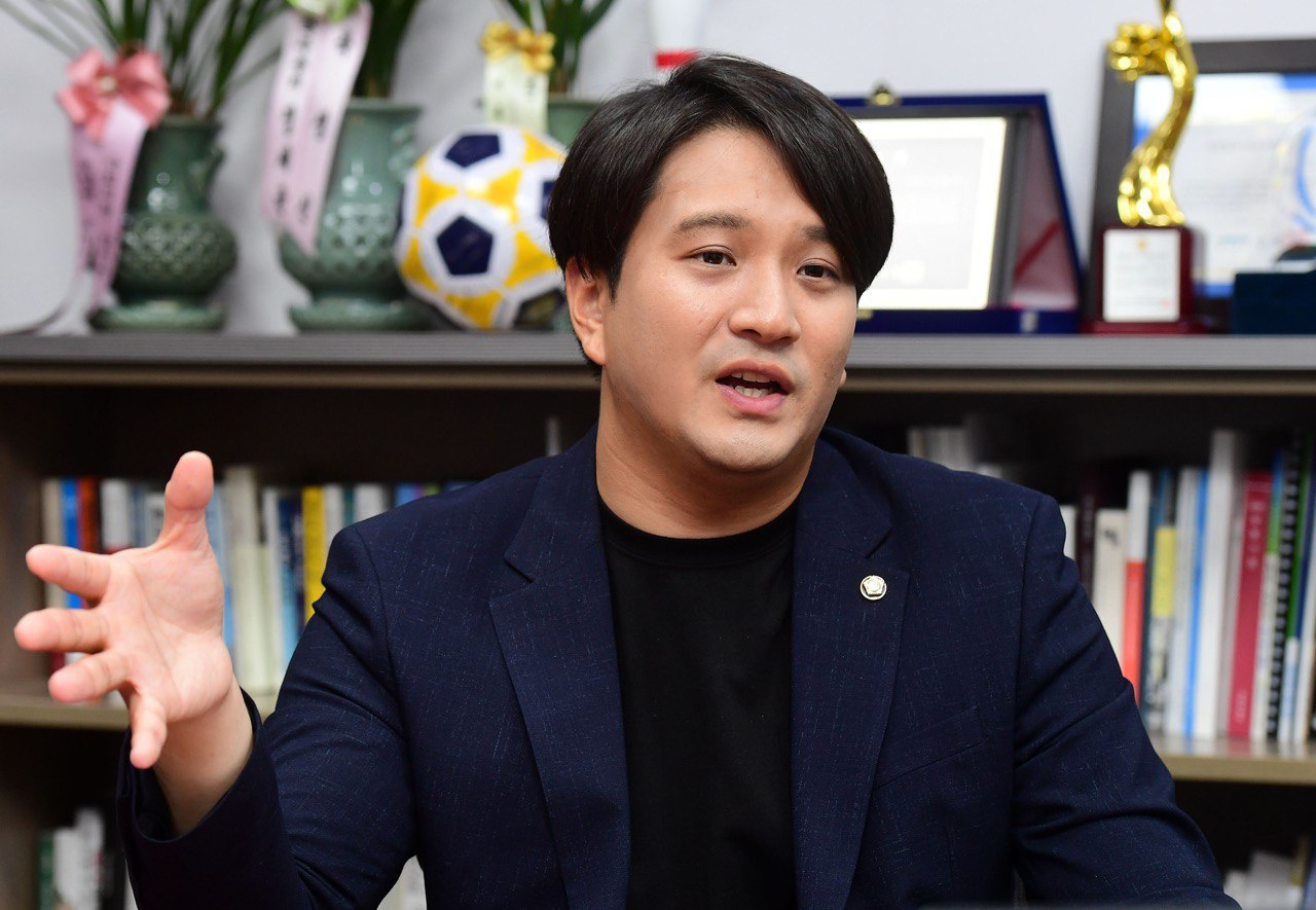 전용기 더불어민주당 의원