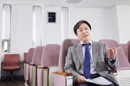 최영기 한국바이러스기초연구소장. [기초과학연구원(IBS) 제공]
