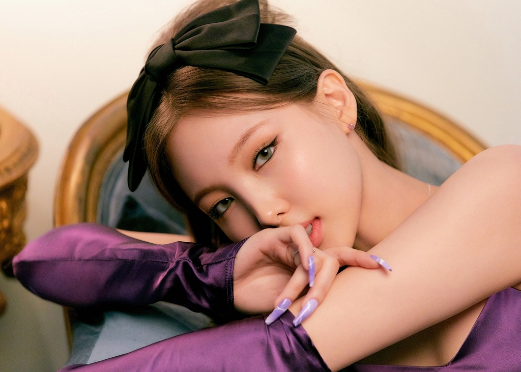 (Credit: JYP Entertainment)