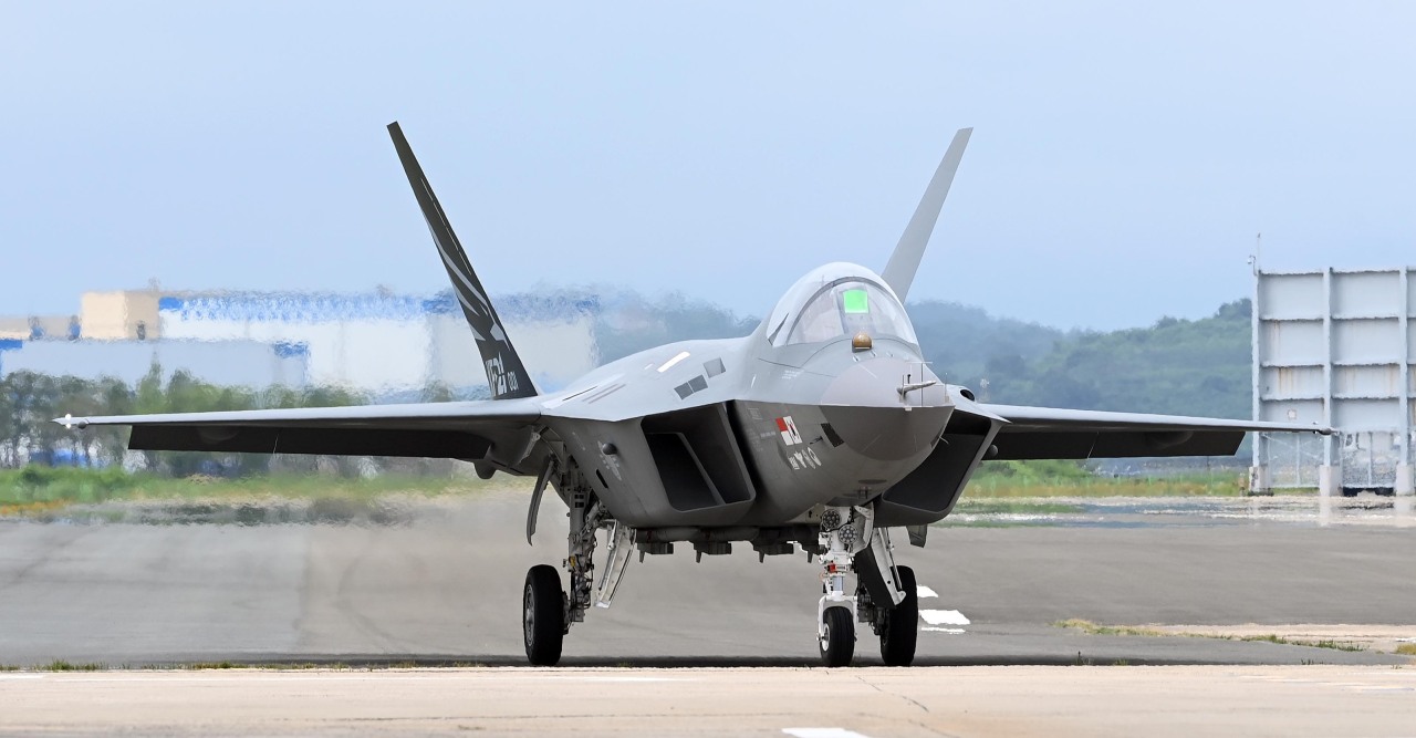 A texting test of a KF-21 prototype No.1 was publicly conducted for the first time on Wednesday at the taxiways located inside the headquarters of Korea Aerospace Industries in Sacheon, South Gyeongsang Province. (Pool Photo)(Yonhap)