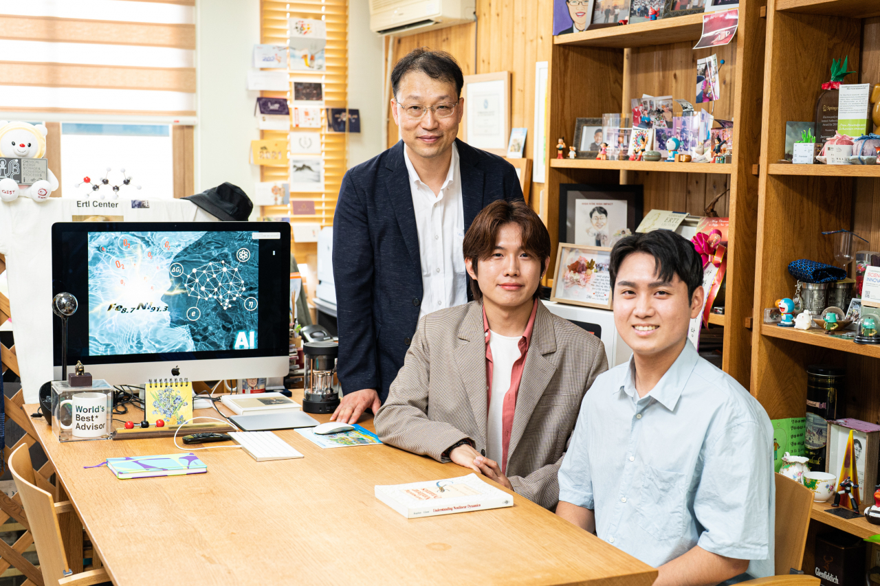 왼쪽부터 이재영 교수, 박지현 박사, 강신우 연구원.[광주과학기술원 제공]