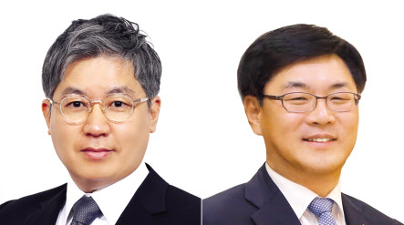 최익훈 대표이사(왼쪽)와 김회언 대표이사.