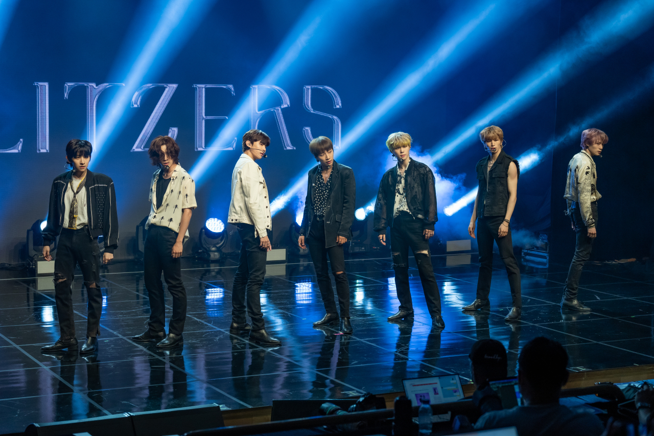 Blitzers conduct a press conference for their third EP “Win-Dow,” in Cheongdam-dong, Seoul, Wednesday. (Wuzo Entertainment)