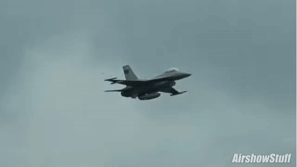 미국산 F-16 전투기 [유튜브 'AirshowStuffVideos' 채널 캡처]