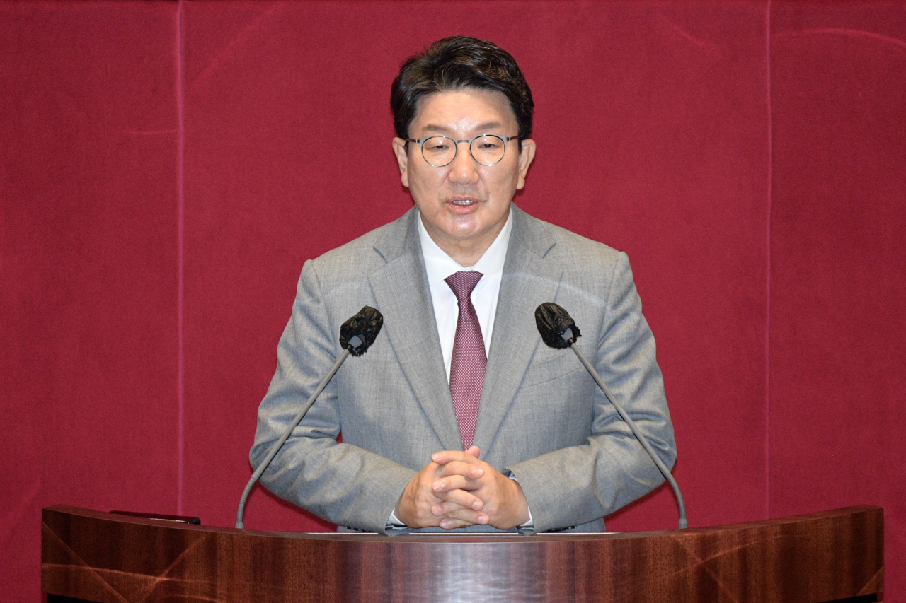 국회 운영위원장에 선출된 권성동 국민의힘 대표 직무대행 겸 원내대표가 지난 22일 국회에서 열린 본회의에서 당선인사를 하고 있다. [연합]